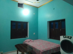 Shruti Guesthouse